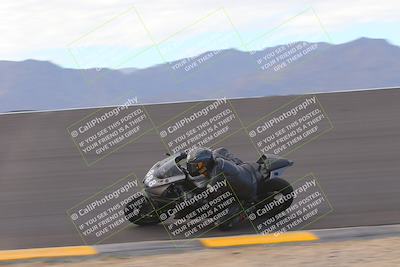 media/Sep-11-2022-SoCal Trackdays (Sun) [[81b7e951af]]/Bowl (820am)/